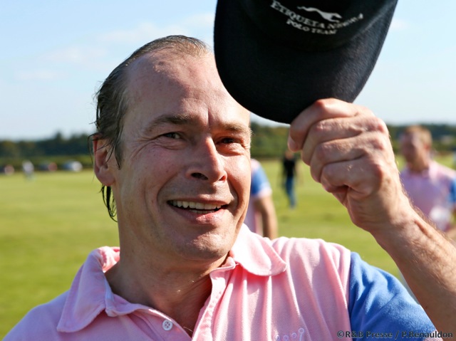  90P0211Copyright
